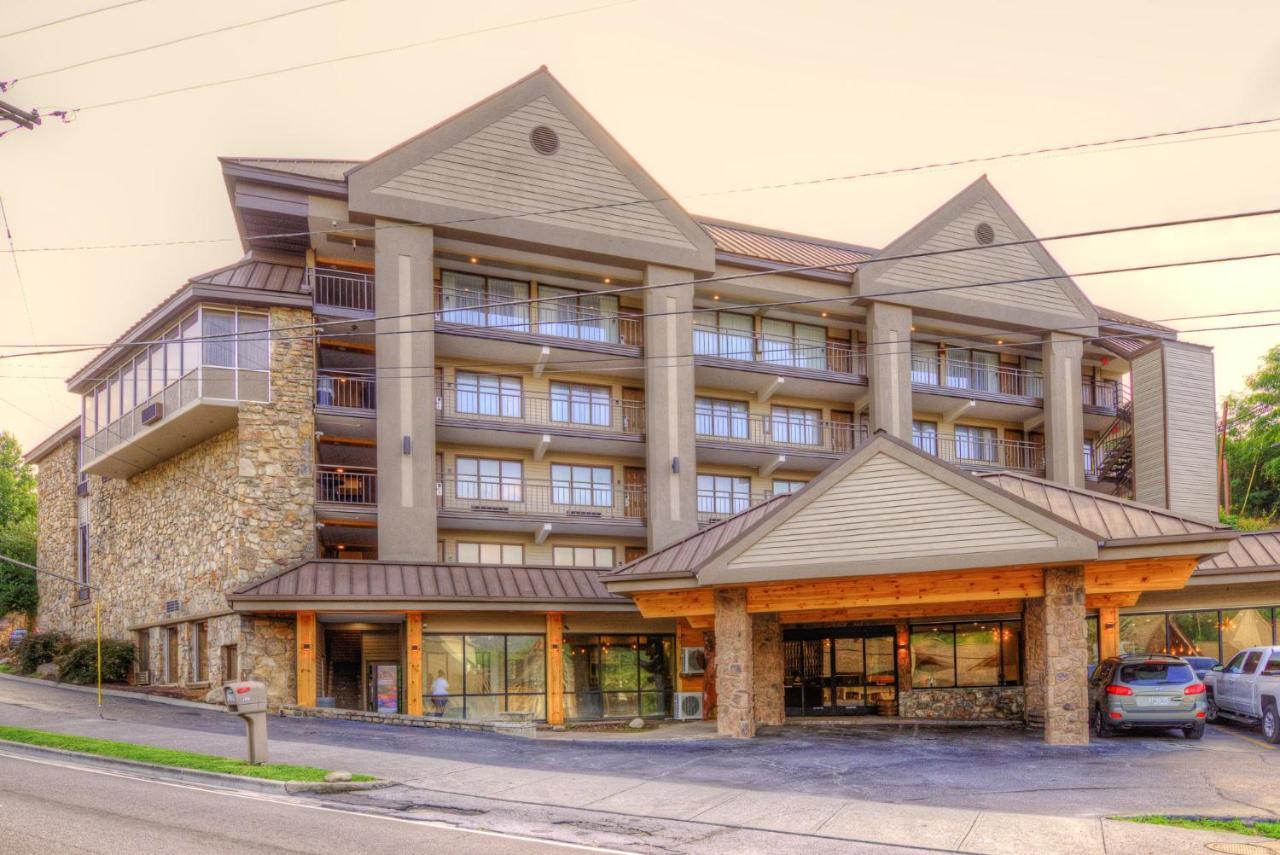 Hotel Clarion Pointe Downtown Gatlinburg Esterno foto