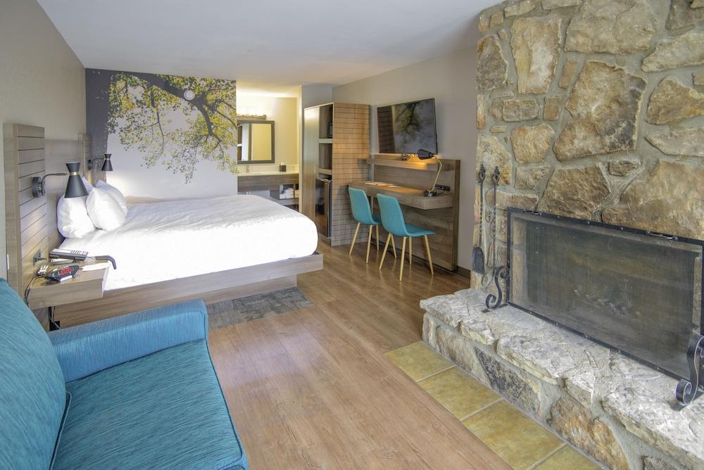 Hotel Clarion Pointe Downtown Gatlinburg Esterno foto