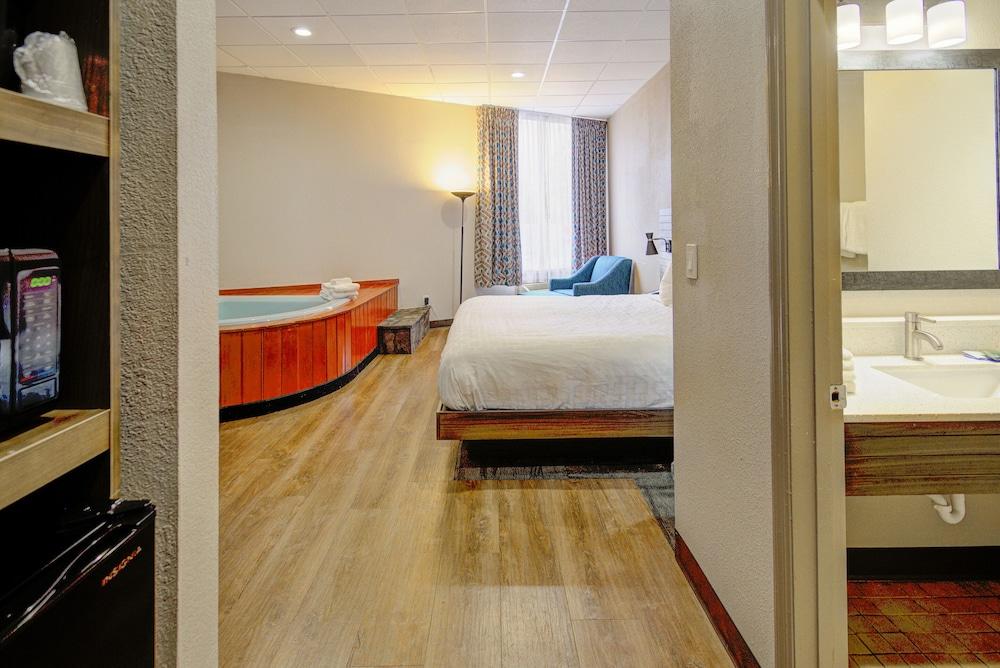 Hotel Clarion Pointe Downtown Gatlinburg Esterno foto