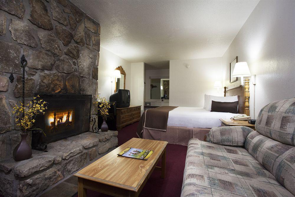 Hotel Clarion Pointe Downtown Gatlinburg Esterno foto
