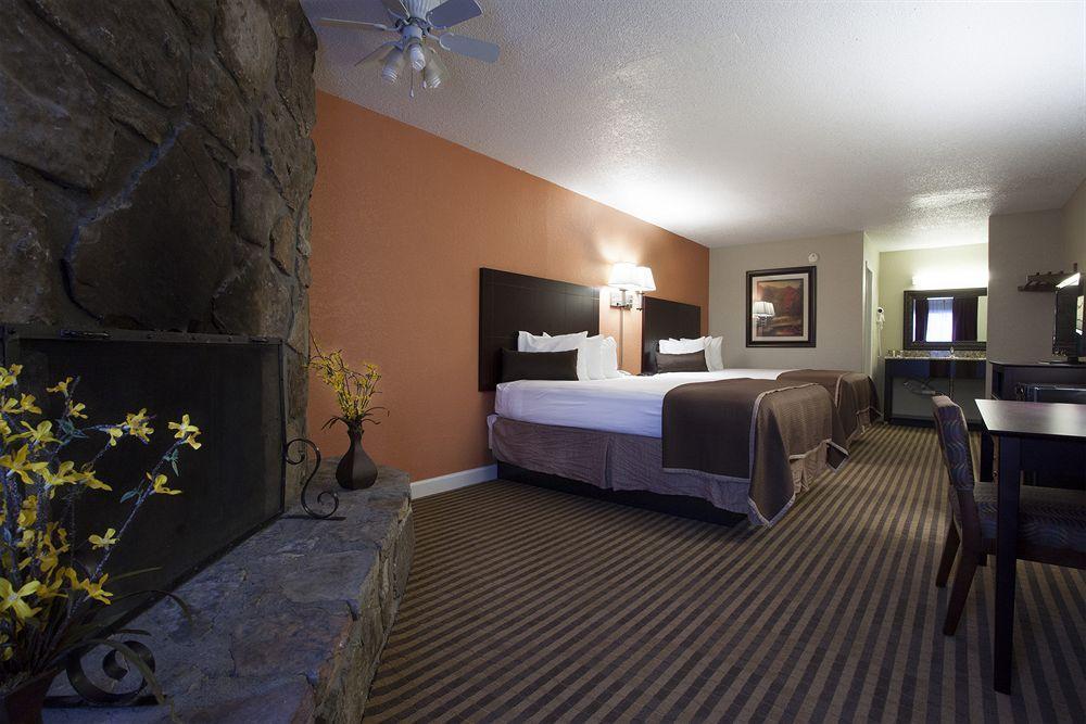 Hotel Clarion Pointe Downtown Gatlinburg Esterno foto